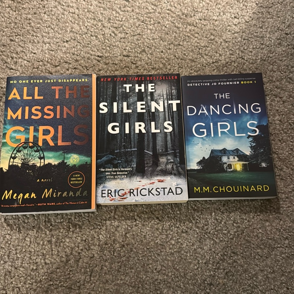 Set of 3 mystery books